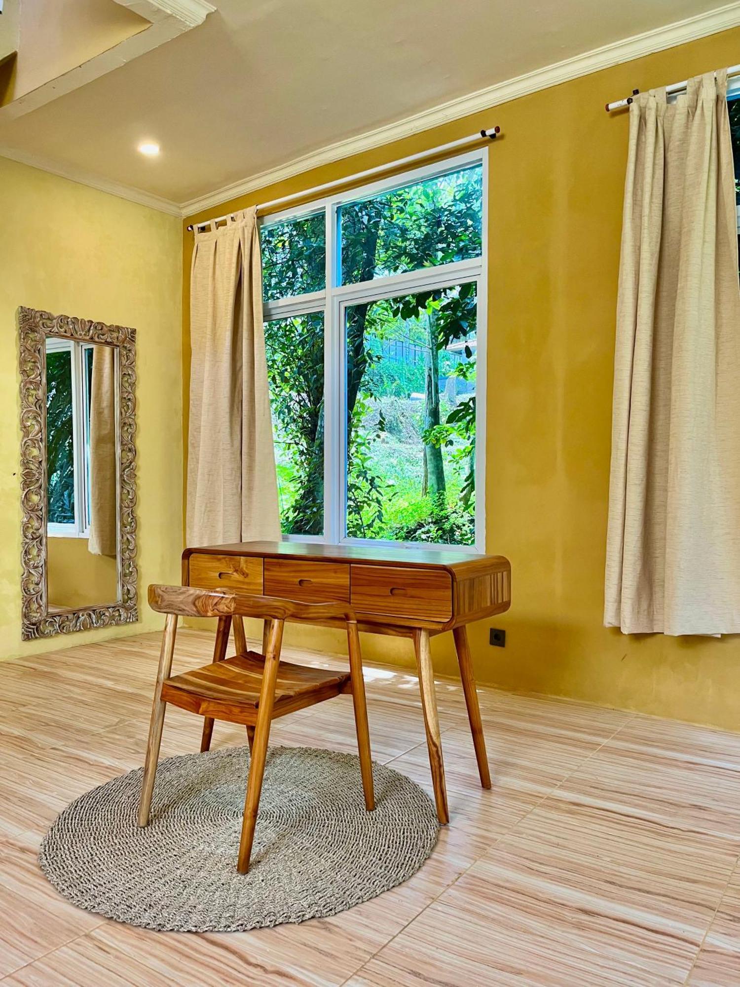 Bamboo Oasis Hotel Убуд Екстериор снимка